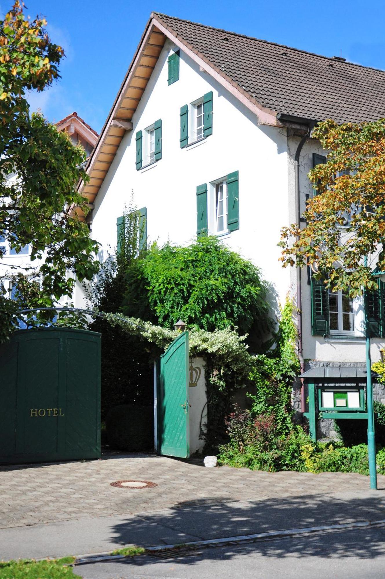 Hotel Krone Ueberlingen Am Ried Зинген Екстериор снимка